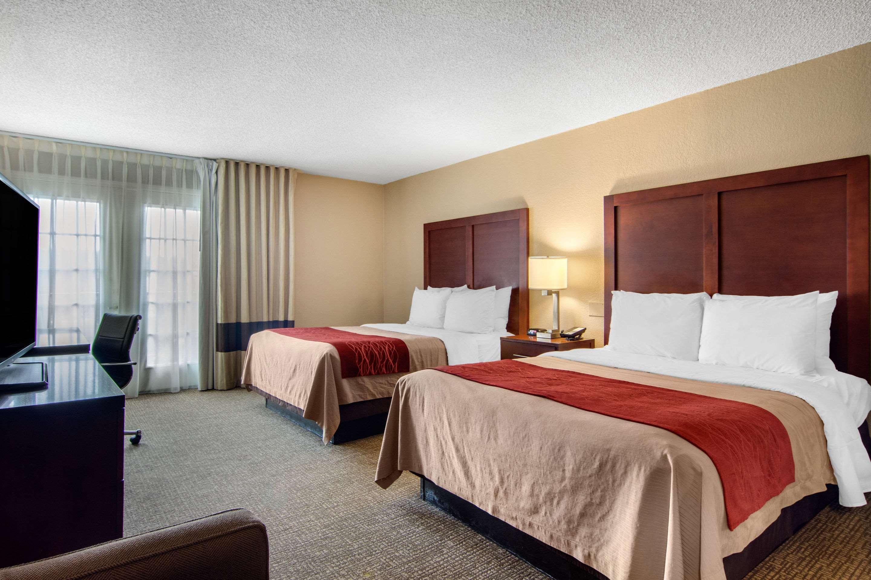 Comfort Inn Sandy Springs - Perimeter Exterior photo